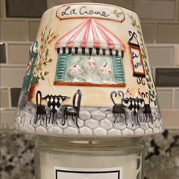 Yankee Candle Candle Shade with Plate Set.